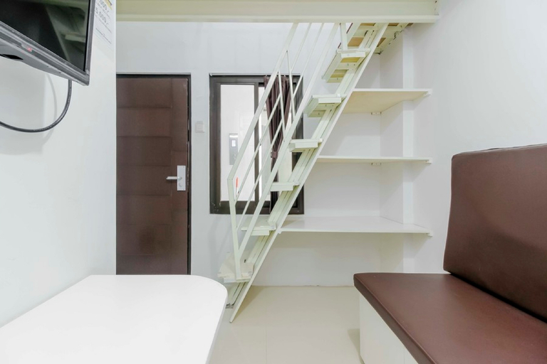 RedDoorz near Hayam Wuruk, West Jakarta