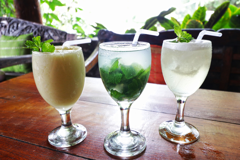 Food & Drinks 6