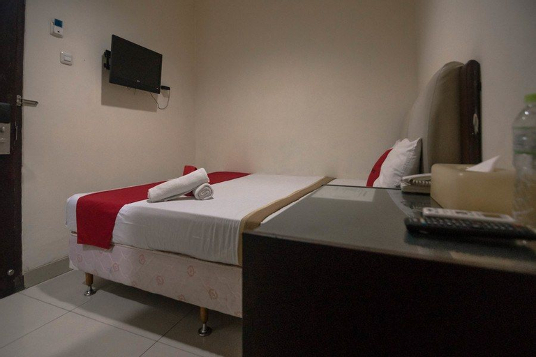 RedDoorz near RS Husada, Central Jakarta