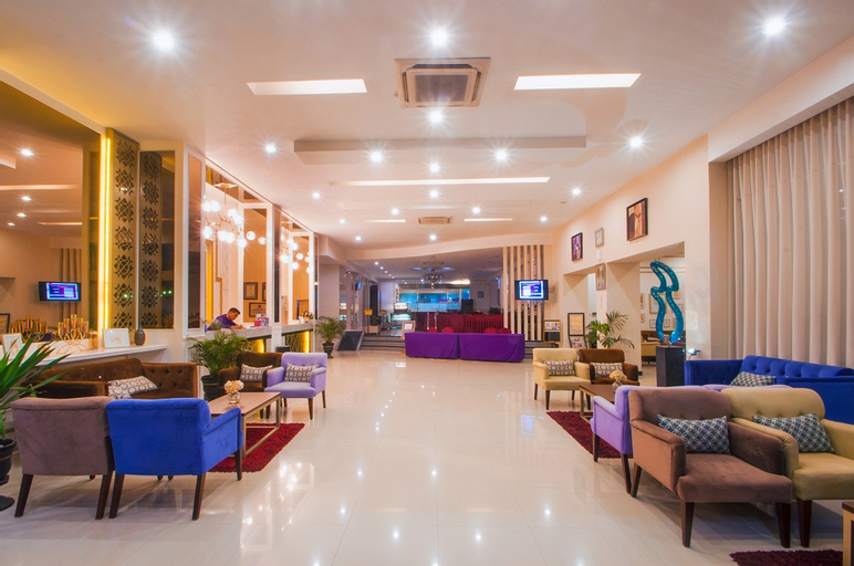 Daima Hotel Padang, Padang