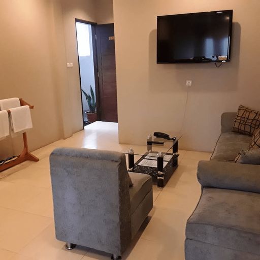 Karang Sari Hotel, Sukabumi