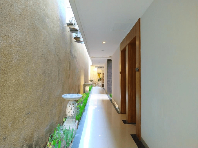 Others 12