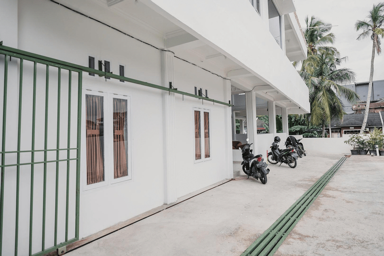 RedDoorz Syariah near Arafah Hospital Jambi, Jambi