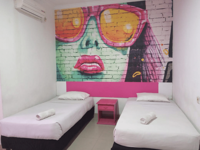 Bedroom 2, Wisma SMR, Pekanbaru