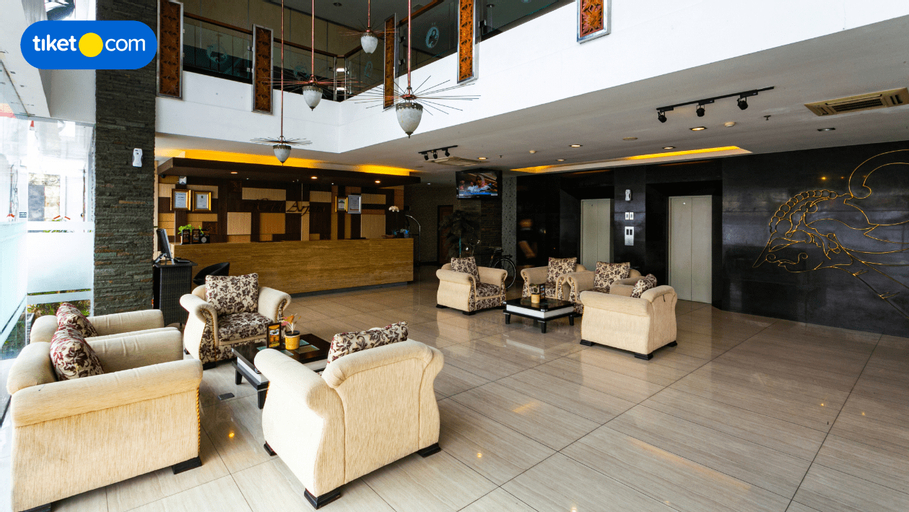 Public Area 17