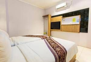 Bedroom 4, Oval Guest House, Balikpapan