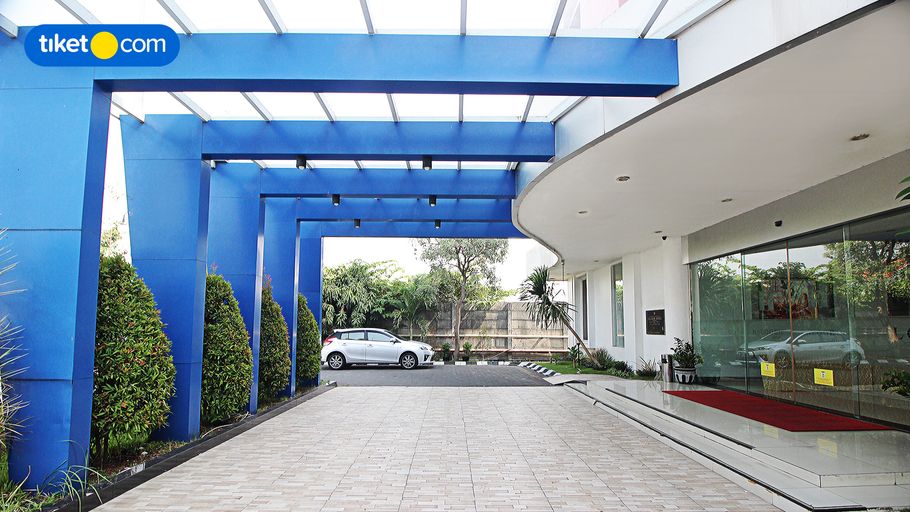 Halogen Hotel Airport Surabaya, Surabaya