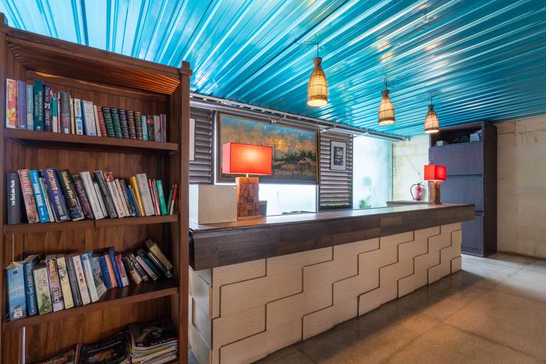 Public Area 2, OYO Flagship 760 The Oasis Kuta, Badung