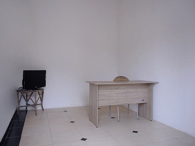 Public Area 3, OYO 1697 Griya Dimas Guesthouse, Jambi