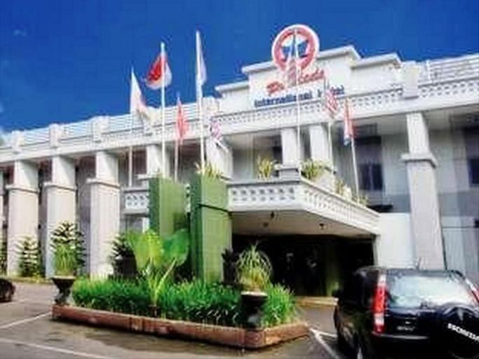 Exterior & Views, Pardede International Hotel Medan, Medan