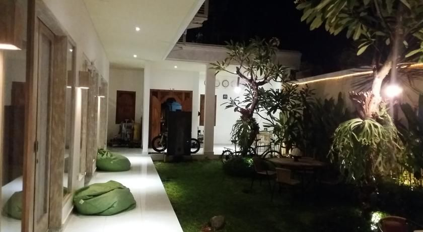 Public Area 3, Sugiras Living, Denpasar