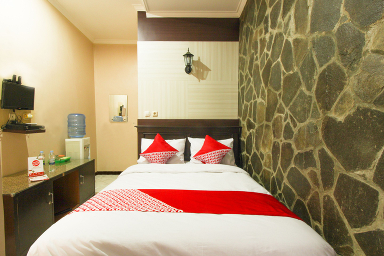 OYO 820 Abad Baru Hotel, Pangandaran