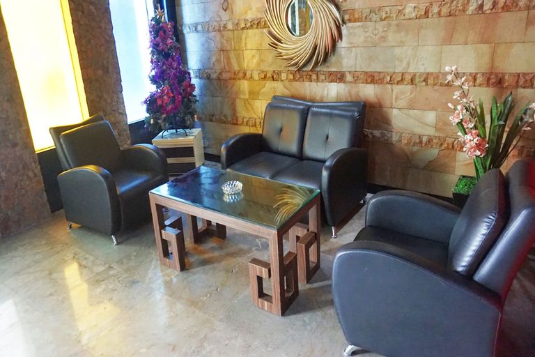 GRAN SURYA HOTEL BEKASI, Bekasi