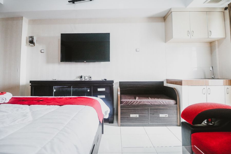 RedLiving Apartemen Green Lake View Ciputat - Pelangi Rooms Tower E, South Tangerang