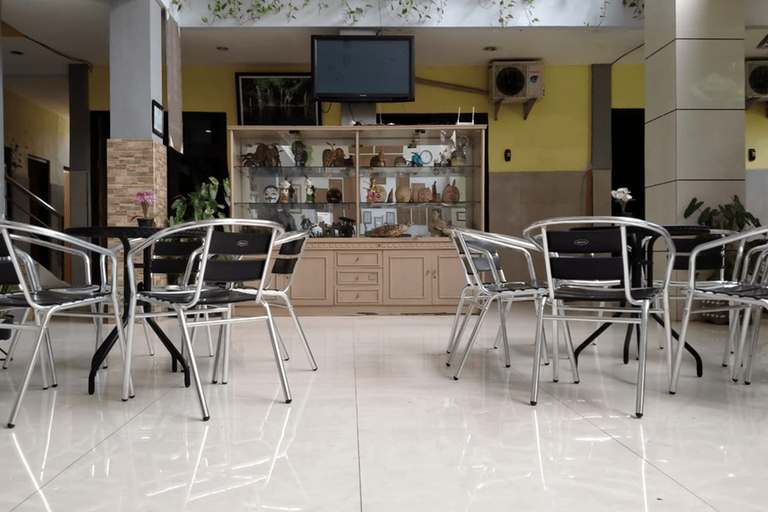 Food & Drinks 5, RedDoorz @ Hotel Surabaya Sumenep, Pulau Madura