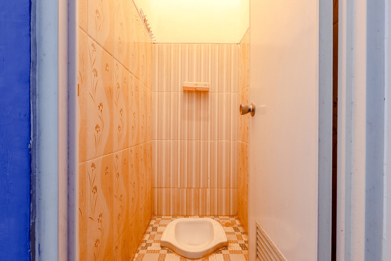 Bedroom 5, Pinky Guest House Syariah, Malang