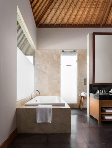 Bathroom 5, The Shanti Residence, Badung