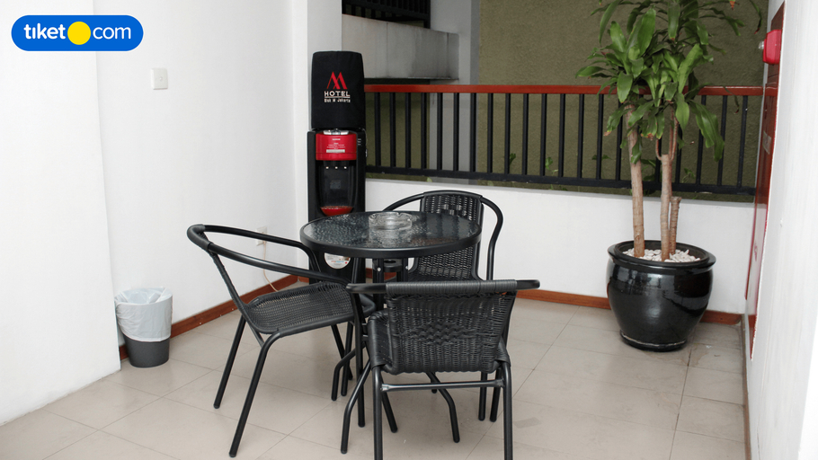 Public Area 11