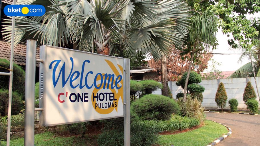 C One Hotel Pulomas, East Jakarta