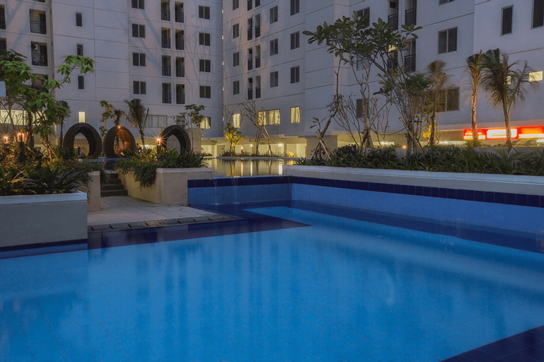 Roomku Bassura Jakarta, East Jakarta