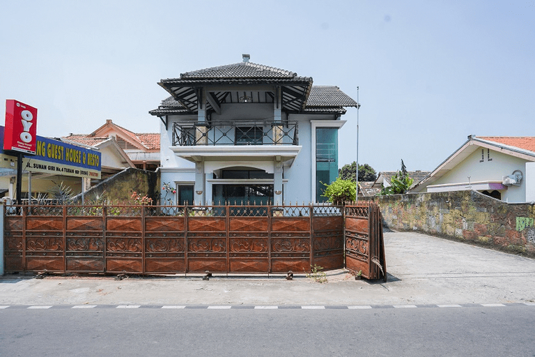 Exterior & Views 2, Gang Guest Homestay, Tuban