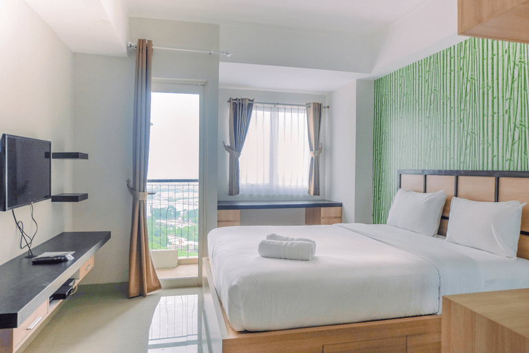 Japanese Style Studio Apartment at The Oasis Cikarang By Travelio, Cikarang