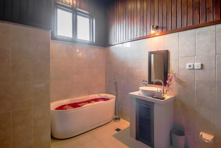 Bathroom 5, Loka Pala Villa, Gianyar