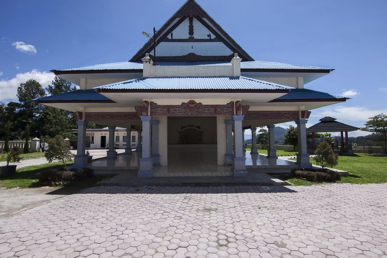 OYO 719 Penginapan Panatapan Almonsari Resort, Toba