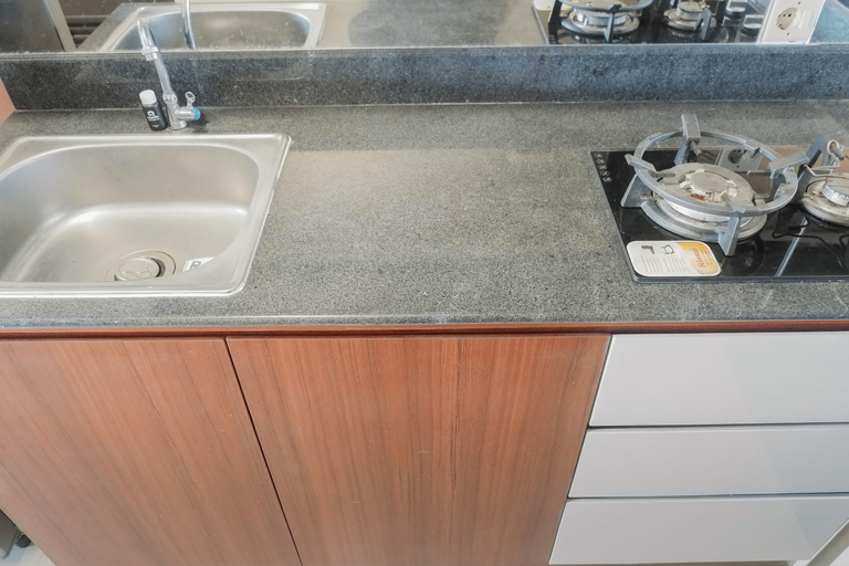 Modern Studio Apartment at Tamansari Papilio By Travelio, Surabaya