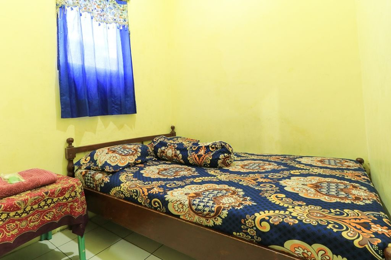 Bedroom 4, Dharmawati Homestay Surabaya, Sidoarjo