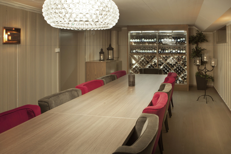 Scandic Elgstua, Elverum