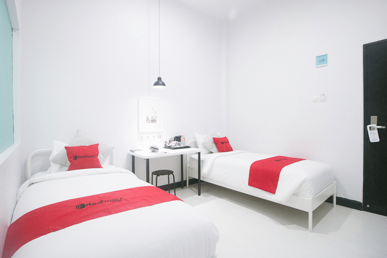 RedDoorz Plus @ Manokwari City Center, Manokwari
