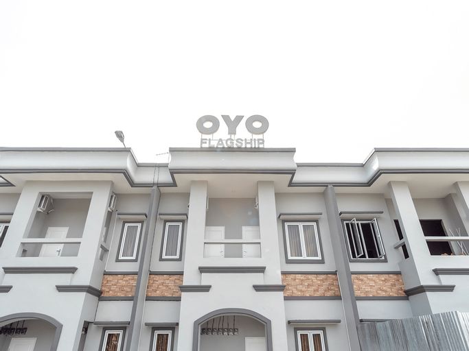 OYO Flagship 1794 Kamojo Gh Medan, Medan