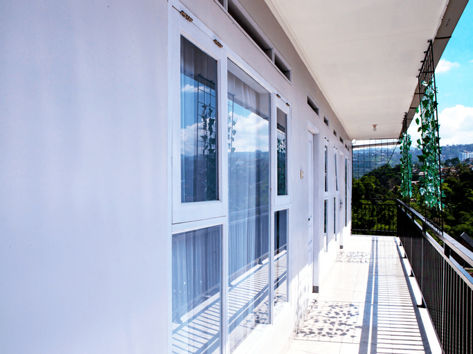 OYO 569 Cigadung Guest House Syariah, Bandung