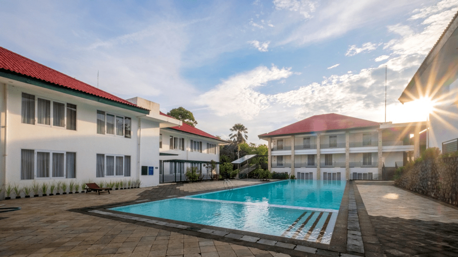Exterior & Views 5, Hotel Griya Sintesa Muara Enim, Muara Enim