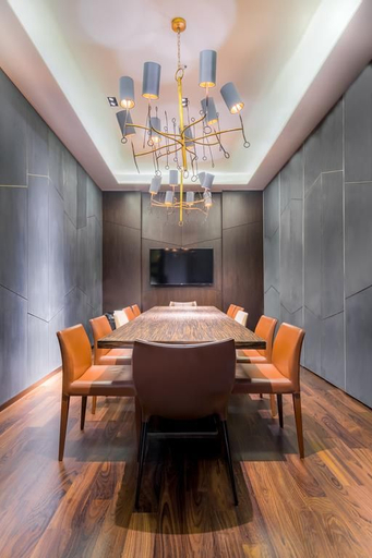 Business Facilities
