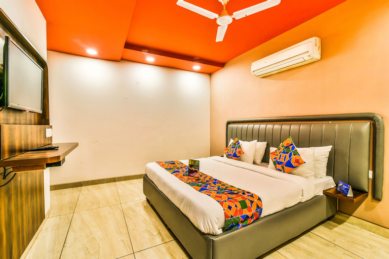 FabHotel Jass Hospitality Sector 43, Gurgaon