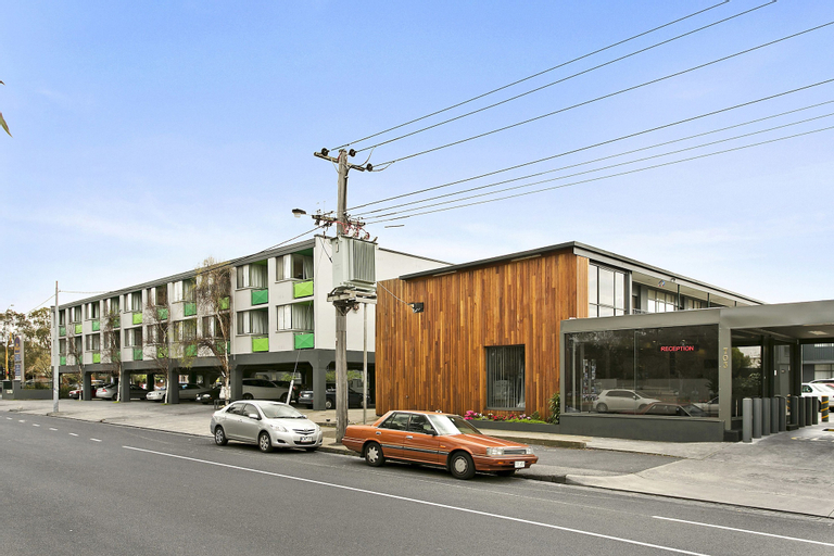 Melbourne's Princes Park Motor Inn, Moreland - Brunswick