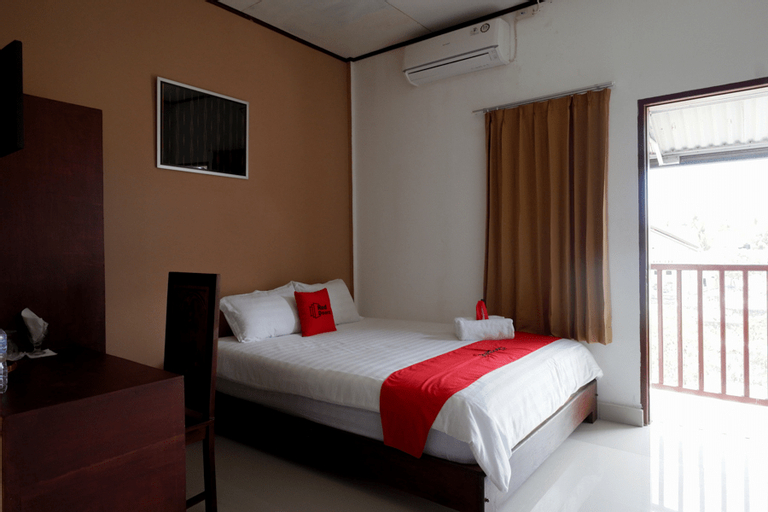 RedDoorz @ Tomia Island Wakatobi, Wakatobi
