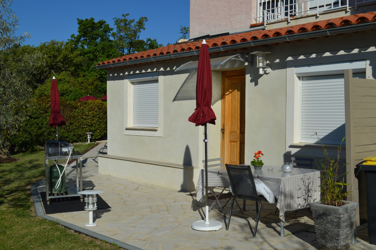 Exterior & Views 2, La Villa Jalna Chambres Appartement, Alpes-Maritimes