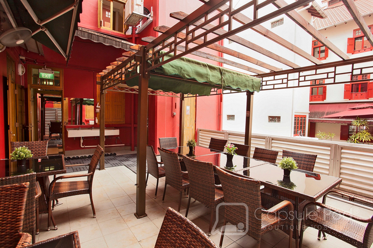 Capsule Pod Boutique Hostel, Outram