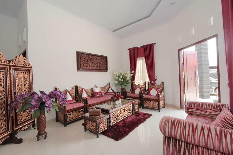 OYO 435 Panglima Polim Homestay Syariah, Bandar Lampung