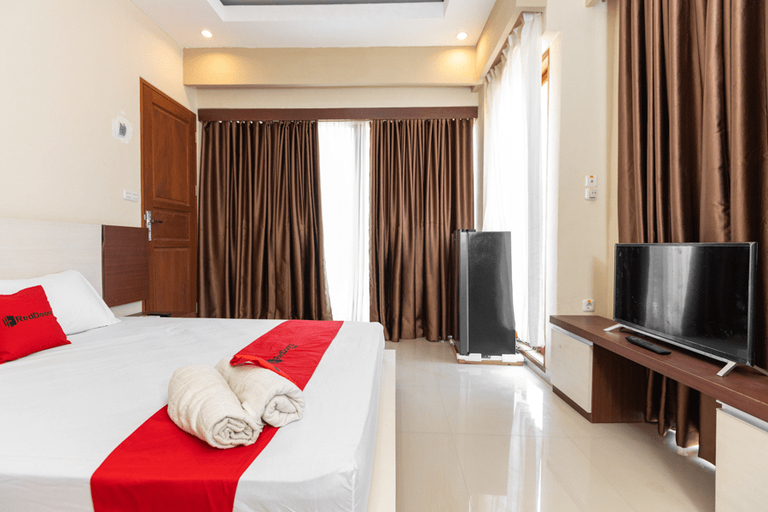 Bedroom 3, RedDoorz Syariah @ Batua Raya, Makassar