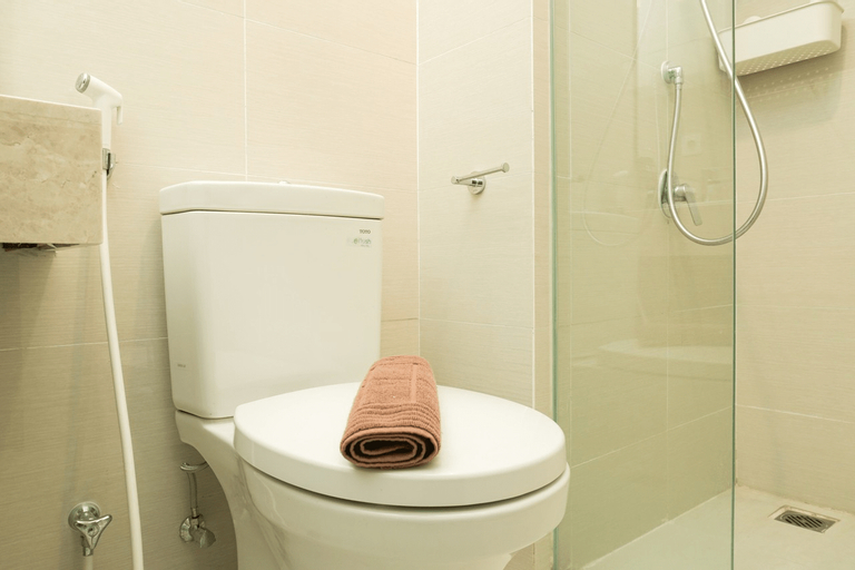 Modern Studio Apartment Puri Mansion By Travelio, West Jakarta