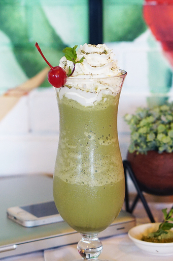 Food & Drinks 5, Avenzel Hotel And Convention Cibubur, Bekasi