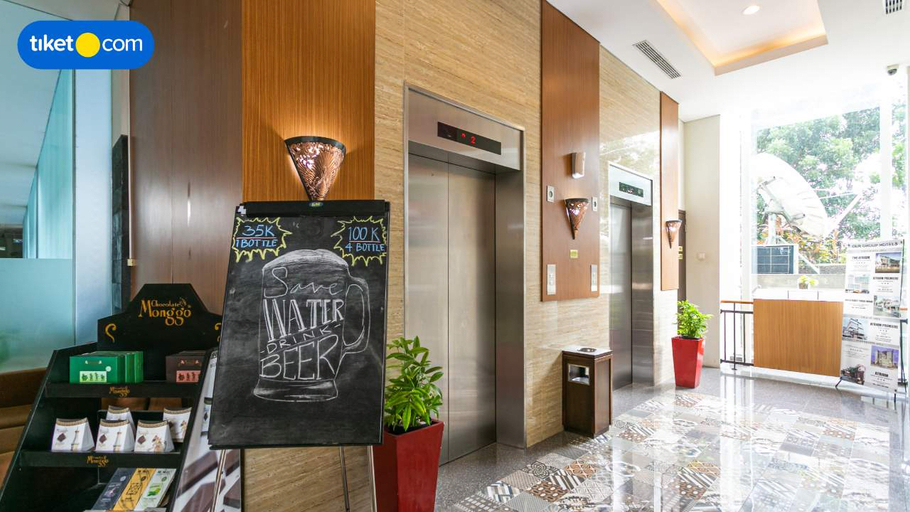 Public Area 4, The New Atrium Hotel Yogyakarta, Sleman