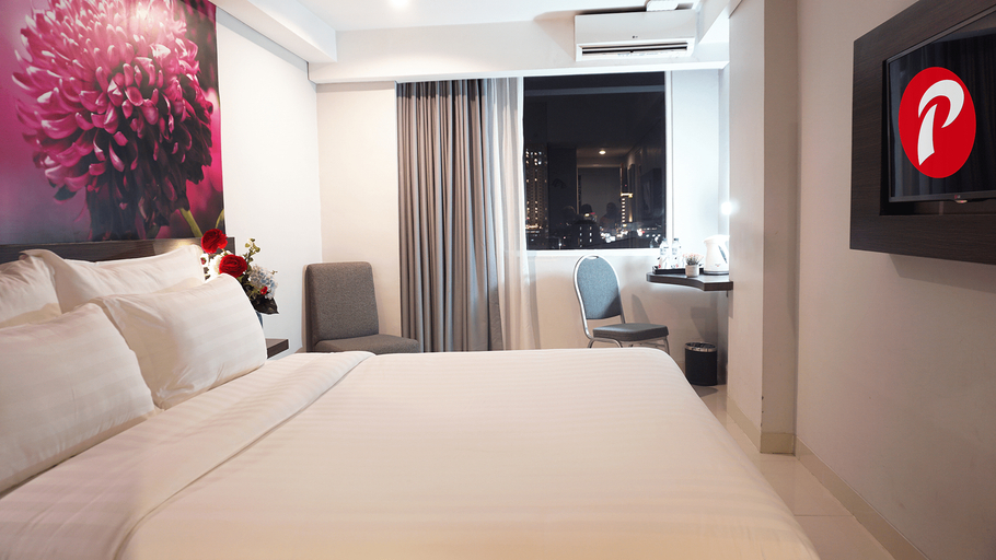d'primahotel Panakkukang Makassar - Tap to explore photos