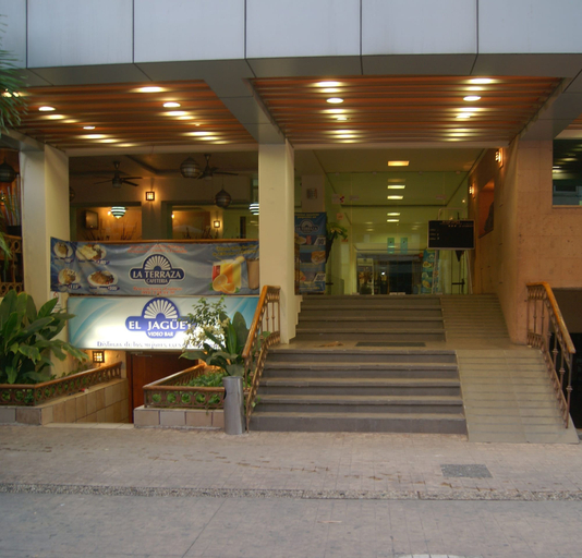 Hotel Miraflores Excellent City, Centro