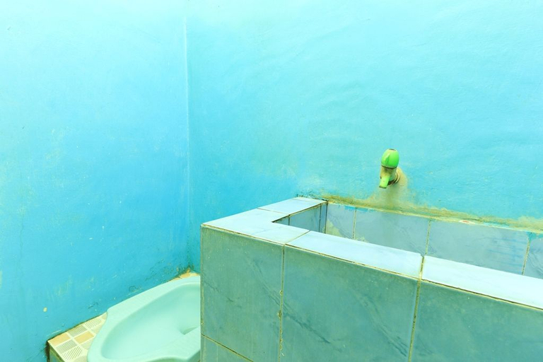 Bathroom 5, Dharmawati Homestay Surabaya, Sidoarjo