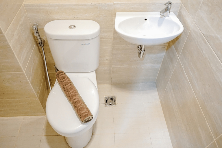 Comfortable and Beautiful Studio Apartment @ Springwood Residence By Travelio, Tangerang